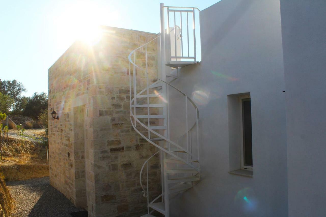 Villa Marikami Kamilari Exterior foto