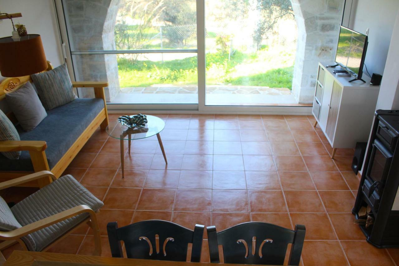Villa Marikami Kamilari Exterior foto